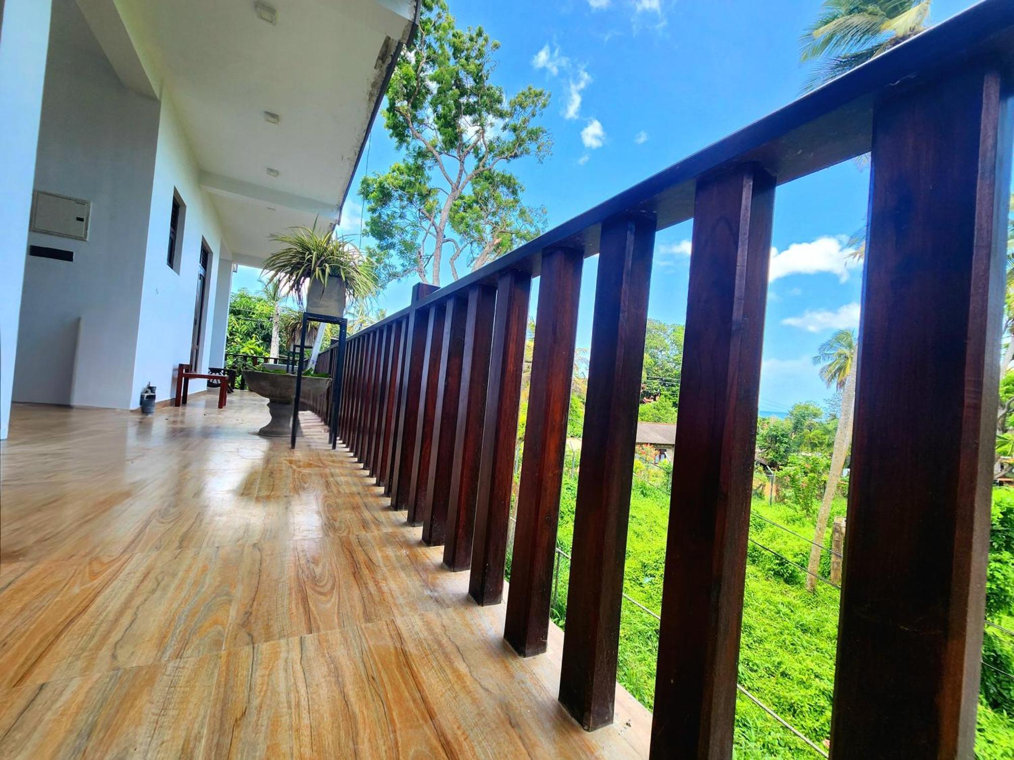 Sea Bay Inn Tangalle Bagian luar foto