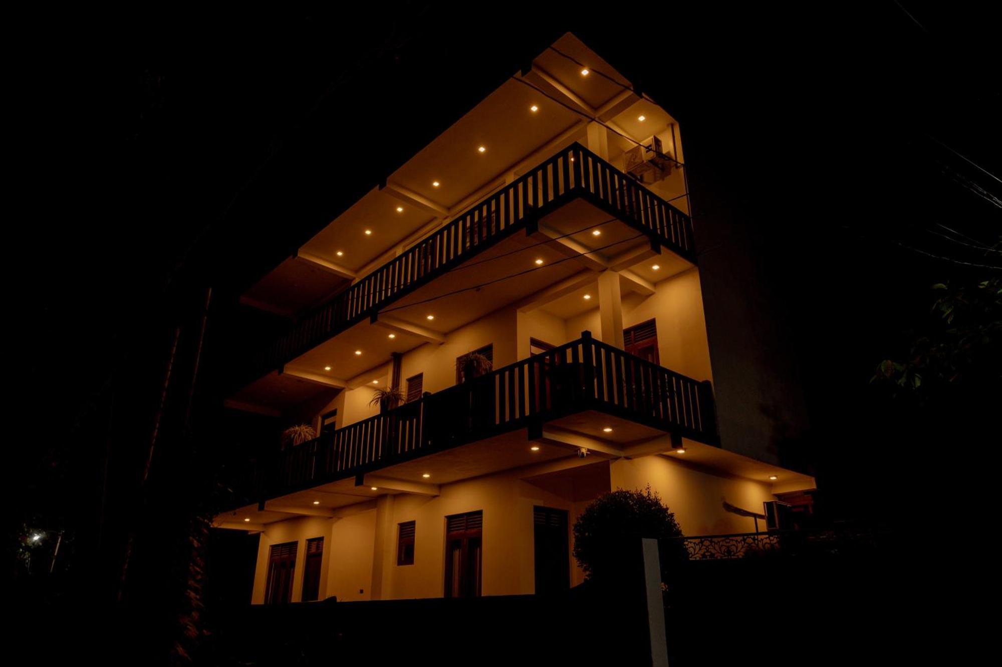 Sea Bay Inn Tangalle Bagian luar foto