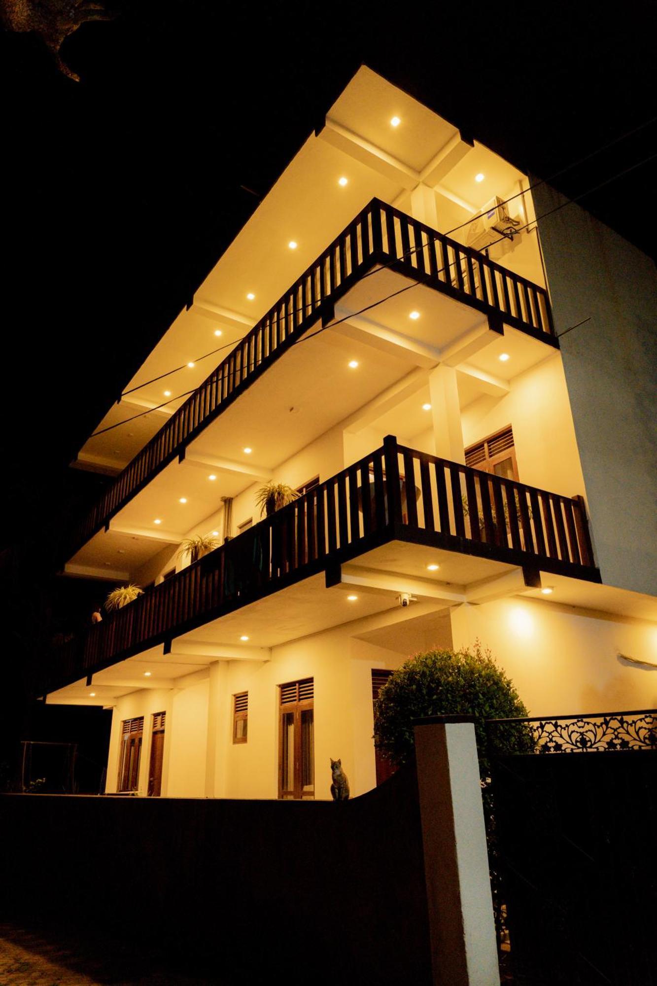 Sea Bay Inn Tangalle Bagian luar foto