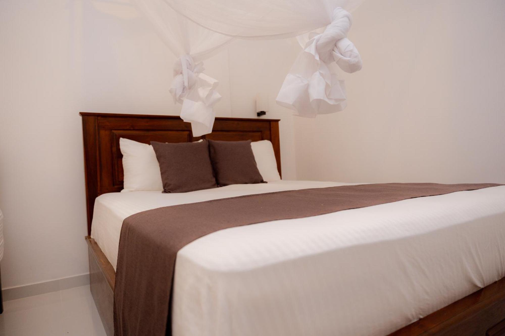 Sea Bay Inn Tangalle Bagian luar foto