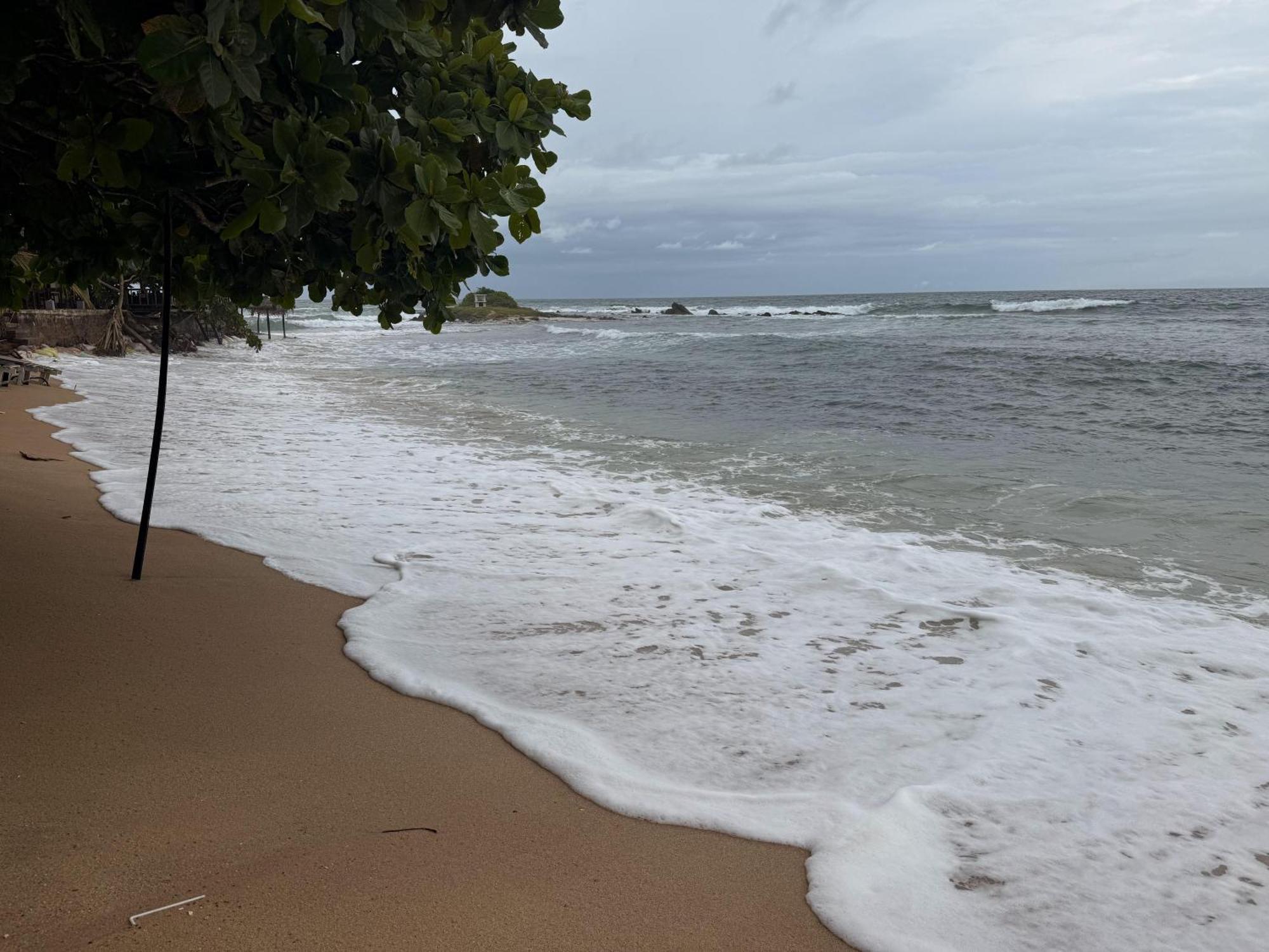 Sea Bay Inn Tangalle Bagian luar foto