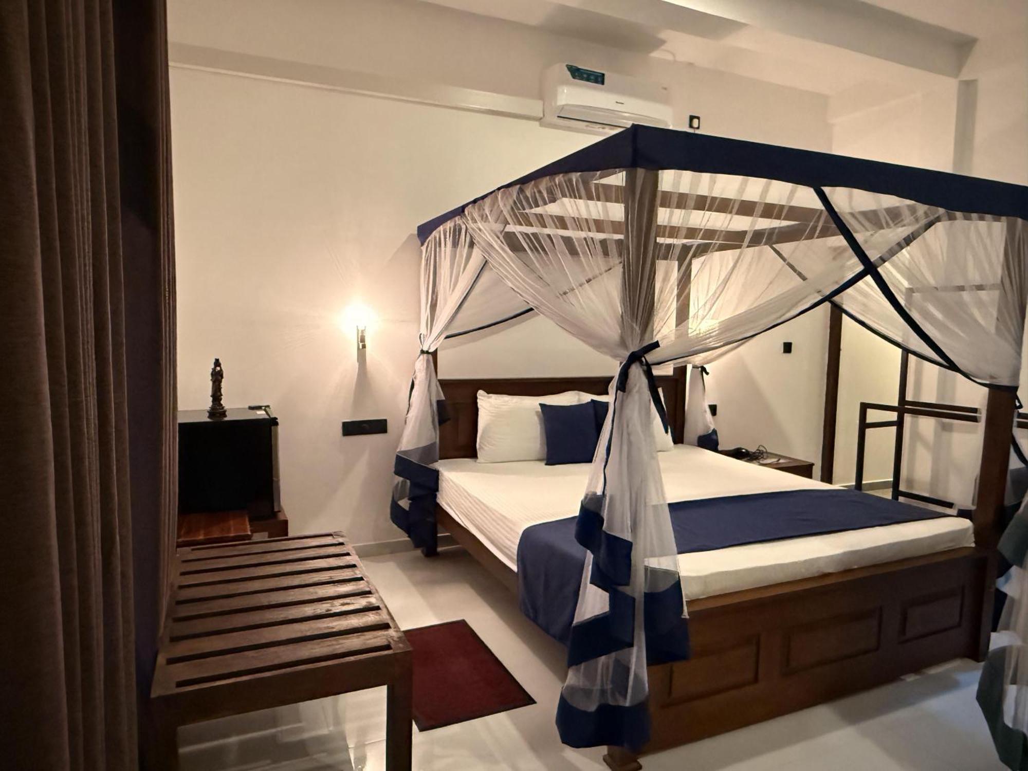 Sea Bay Inn Tangalle Bagian luar foto